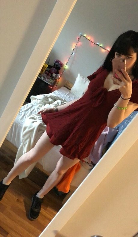 quinnie666 裸の女優 写真