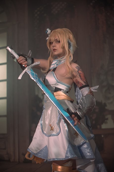 赤毛の痩せたオンリーファンズ ポルノ ギャラリー