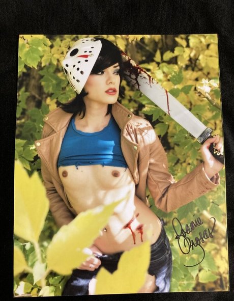 Joasie Brosas アートスター 写真