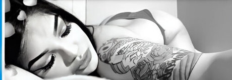 濃厚なヌードオンリーファンズ 無料アダルト 画像