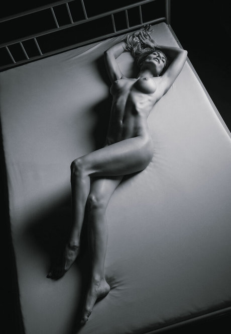 Alexia K ポルノスター エロティック ギャラリー