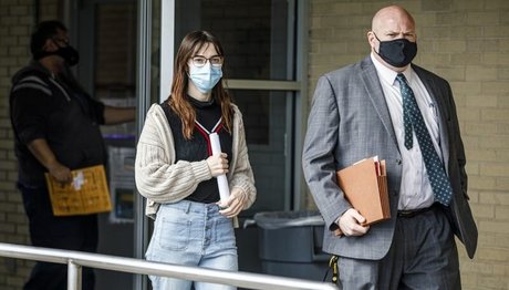 January 6 Rioter ポルノモデル 画像