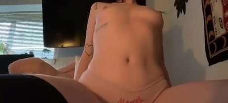 January 6 Rioter ポルノモデル ギャラリー