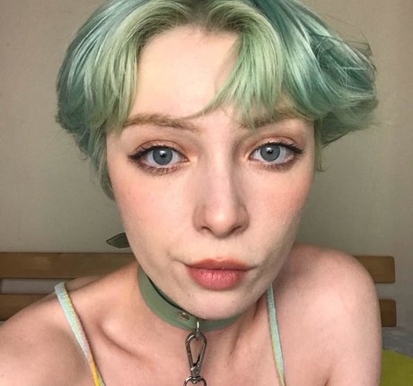 Ewa Green ポルノスター 高品質 画像