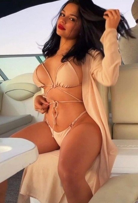 Aleida Ramirez 写真集