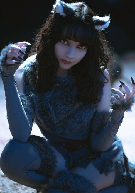 May Sakaali ポルノスター 素敵 写真