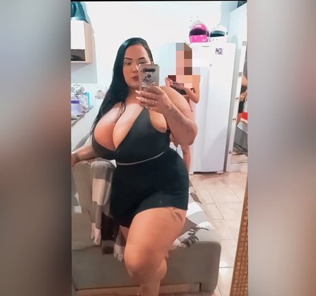 Adriane Esteves 完璧なモデル アーカイブ