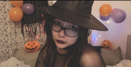 Crazymoonhotxxx 独占女優 ギャラリー