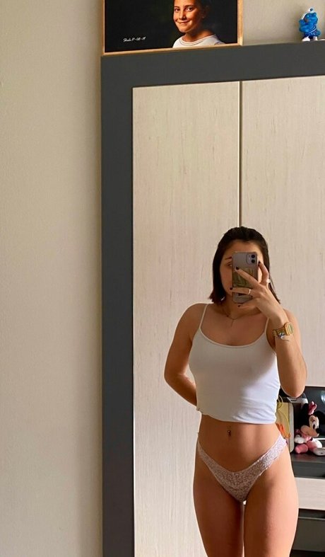 nerearoodriiguez ホットなモデル 画像