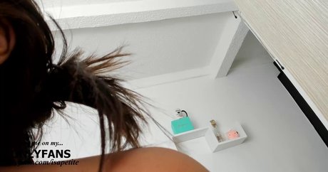 ISApetite セクシーモデル 画像