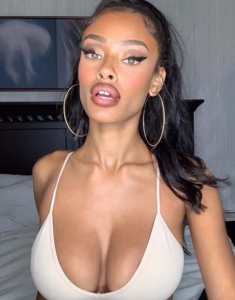 Vinetria ホット女優 アーカイブ