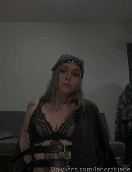 lenoratijebe 独占モデル 画像