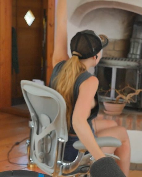 SiriSirililia ポルノスター エロティック アーカイブ