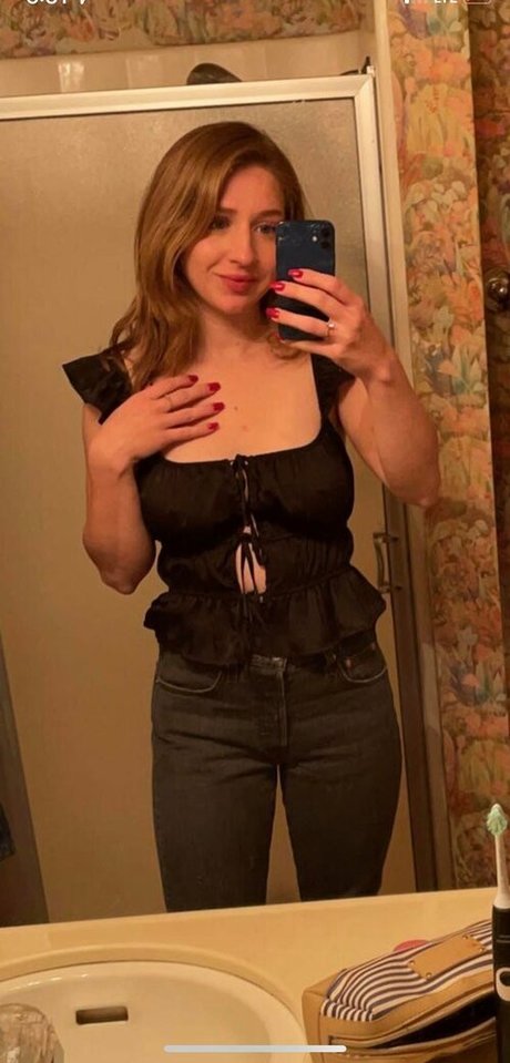 Robynator23 トップポルノスター 写真