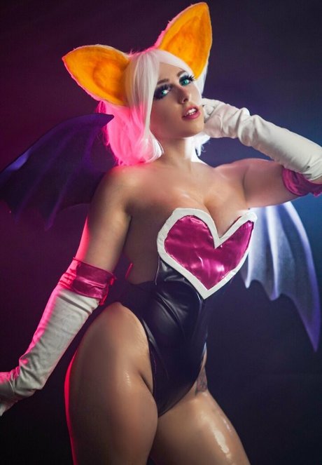 Lewdycorn ヌード女優 画像