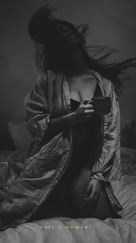 レズビアン誘惑オンリーファンズ セクシーヌード ギャラリー