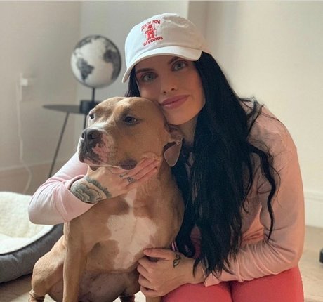 金髪の筋肉オンリーファンズ 無料 ギャラリー