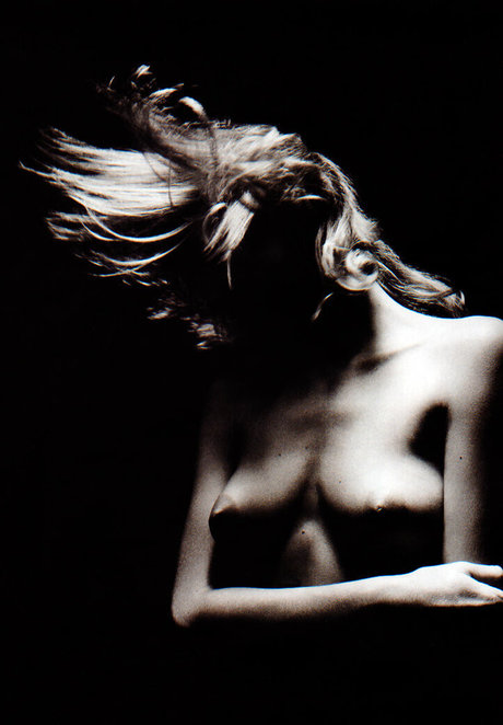 Eva Herzigova HDスター 写真