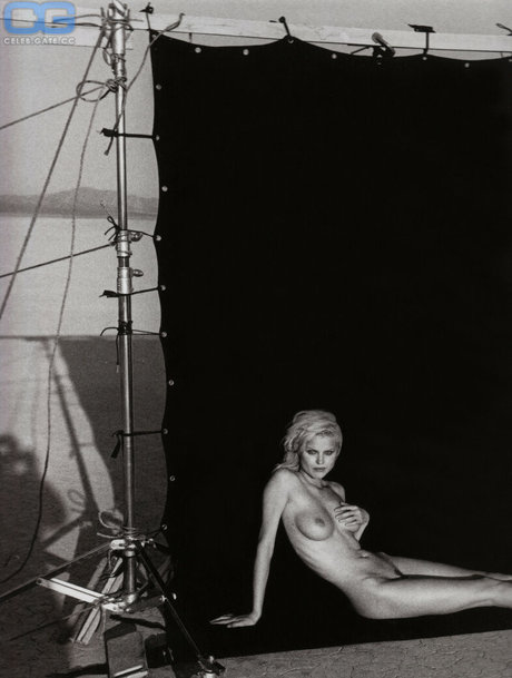 Eva Herzigova HDポルノスター 写真