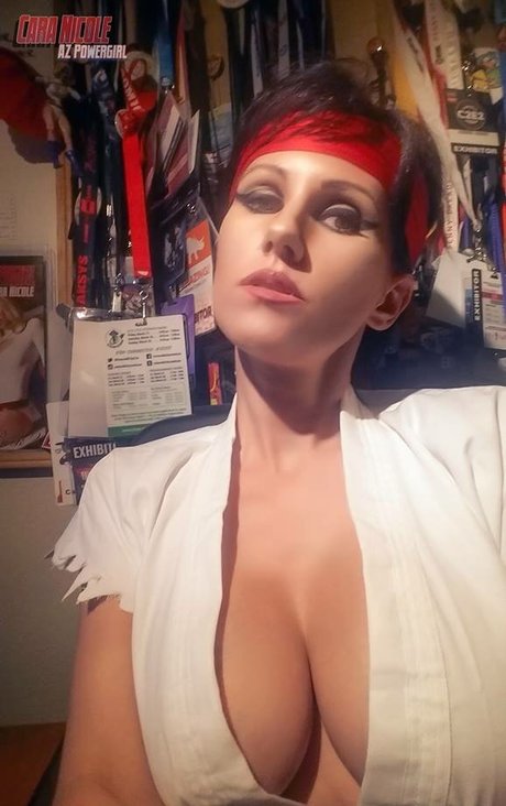 エモな痴女オンリーファンズ 無料セクシー 写真