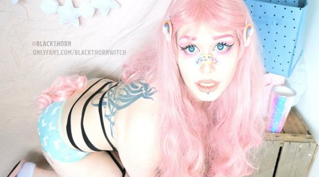 blackthornwitch ポルノスター 写真