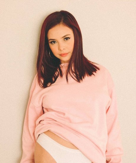 CuteEvaa18 独占スター 写真