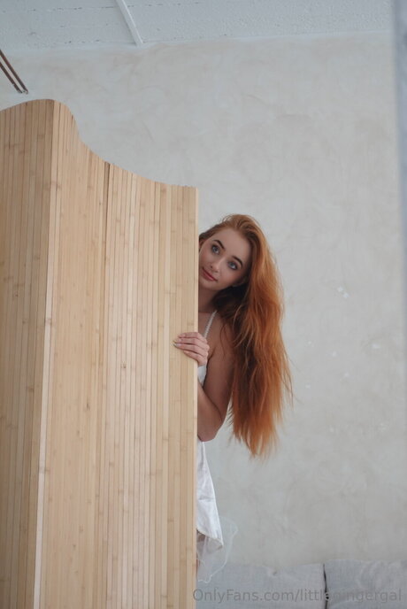 Littlegingergal セクシーモデル 写真