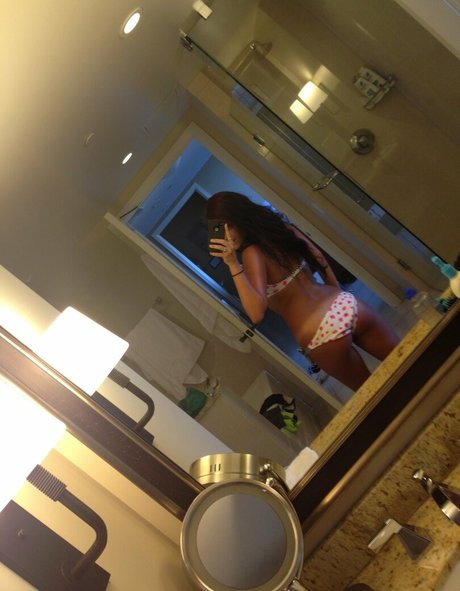 Lauren Bedford Russell セックスモデル 写真