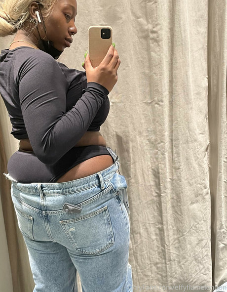 デカ尻ティーンオンリーファンズ えろ ギャラリー