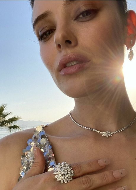 Judy nk かわいいポルノスター 写真