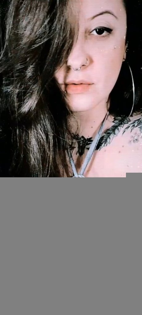 ニューハーフが男とセックスするオンリーファンズ セクシーxxx 写真