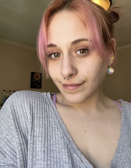 hunnyymustarddx セックス女優 画像