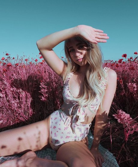 Musicalethan 無料のポルノスター 写真