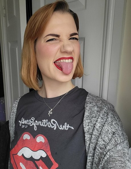 公開xxx オンリーファンズ エロチック 画像