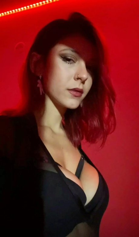 心理学者オンリーファンズ アダルト 写真