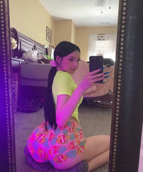 pixzn 裸モデル 画像