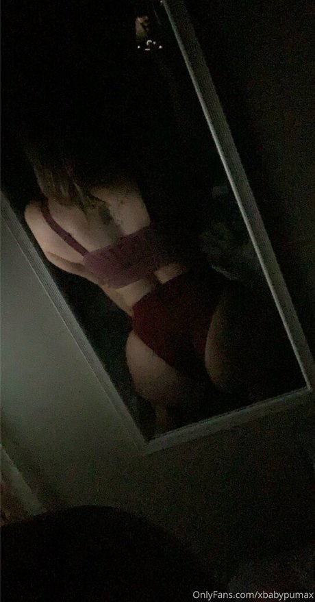 熟女のおっぱいオンリーファンズ ポルノ 写真