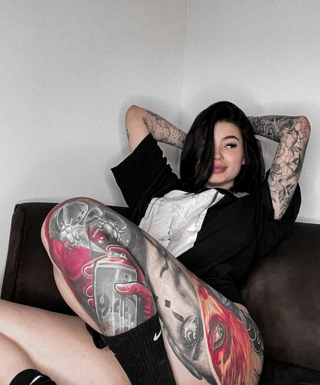 Alison Estrada ポルノスター 写真