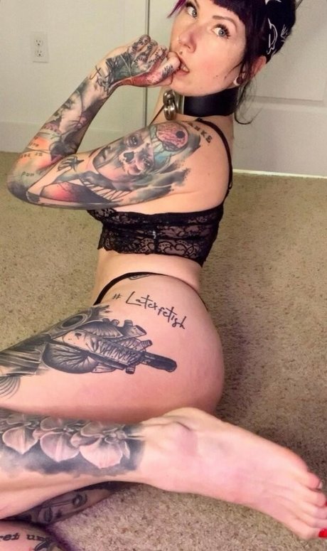 Frau Tagtraum アートモデル ギャラリー