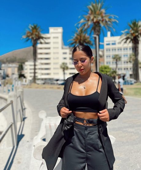 Nadia Jaftha 美しいモデル ギャラリー