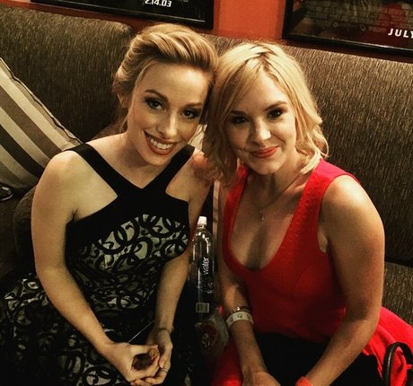 Brea Grant ポルノスター セックス 写真