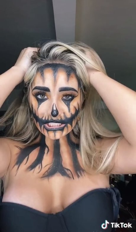 Juliana Sanchez ヌードモデル ギャラリー