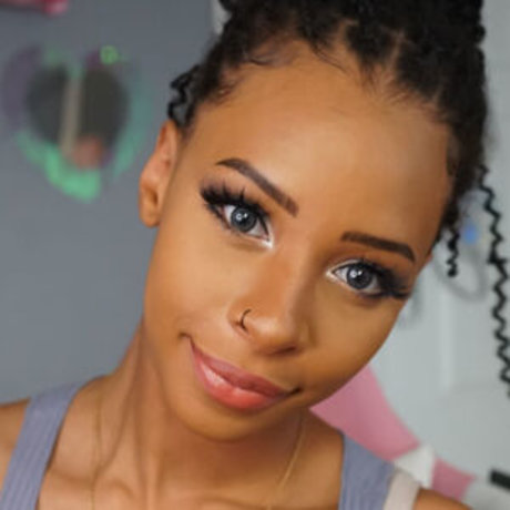 Ahquamarine ホット女優 写真