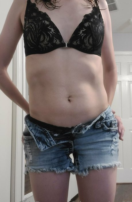 juicypeaches07 無料モデル 写真