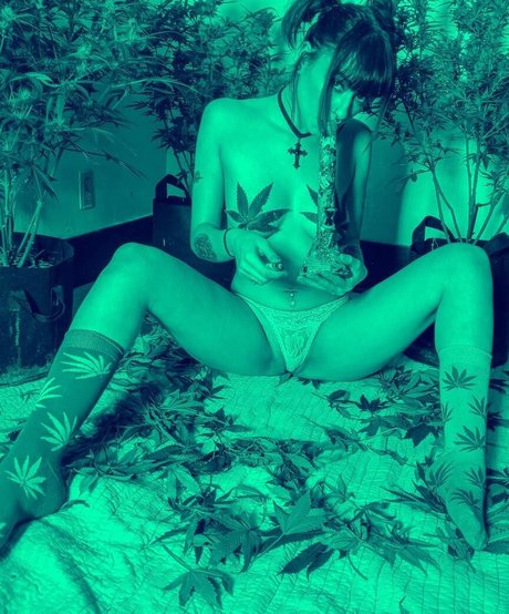 巨乳ランジェリーオンリーファンズ 無料xxx 写真