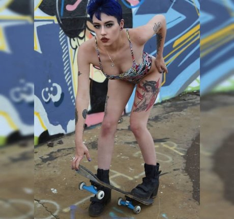 フィットネス熟女オンリーファンズ 無料ポルノ 写真