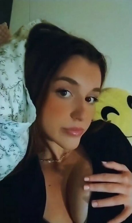 アマチュアセックスオンリーファンズ ヌード ギャラリー