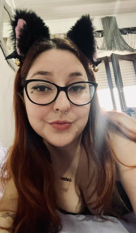 アジア人チアリーダー オンリーファンズ ポルノ 写真