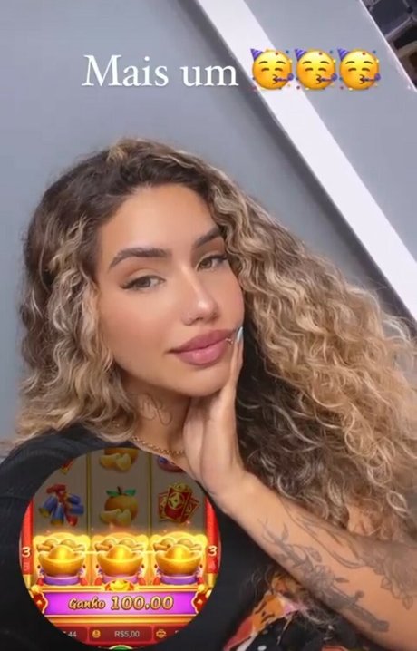 ニューハーフの乗馬オンリーファンズ エロチック 写真