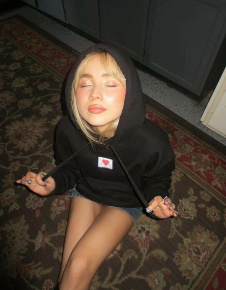 アラブの女の子オンリーファンズ 無料 写真